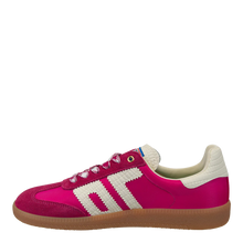 Load image into Gallery viewer, Ghost Sneaker in Cherry
