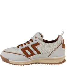 Load image into Gallery viewer, Jogger FT Sneaker in Milk Ice Cuoio
