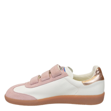 Load image into Gallery viewer, Mias Sneaker in White/Pink
