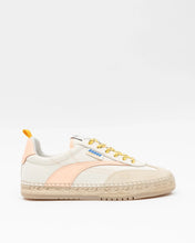 Load image into Gallery viewer, St. Tropez Sneaker in Electric Sand
