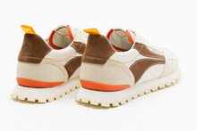 Load image into Gallery viewer, Oncept Toronto Sneaker in Stucco
