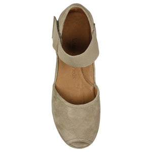 Amadour in Taupe Suede