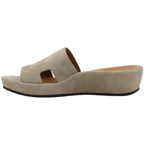 Catiana Sandal in Taupe Suede