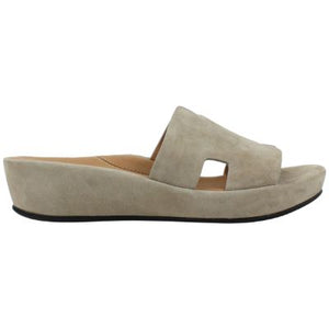 Catiana Sandal in Taupe Suede